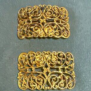 MUSI Pair of Gold Tone Shoe Dress Clips Vintage Buckle Square Scrolls